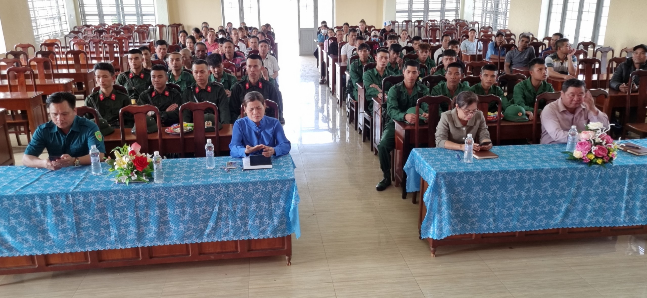 Quân sự 5